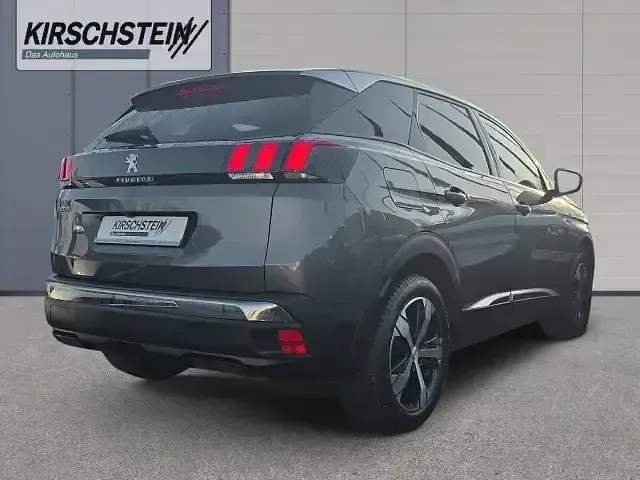 Gebraucht Peugeot 3008 Allure 131 PS (96 kW) 2023 Grau SUV