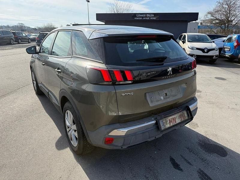 Gebraucht Peugeot 3008 Active 131 PS (96 kW) 2017 Grau SUV