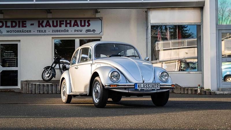 Diamantsilber metallic Gebraucht 1981 VW Käfer Kleinwagen | 13.900 € - Bild 1/4