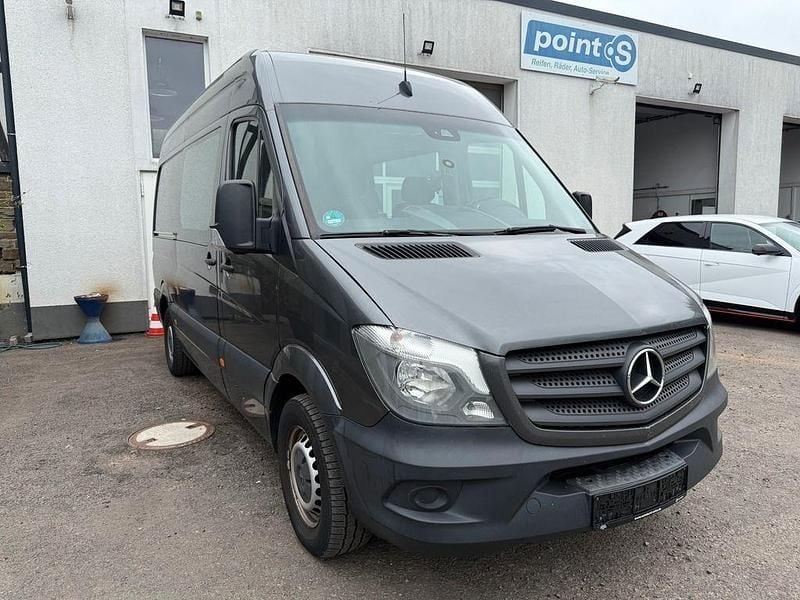 Graphite Gebraucht 2017 Mercedes Sprinter Van | 9.900 € (Guter Preis) - Bild 1/4