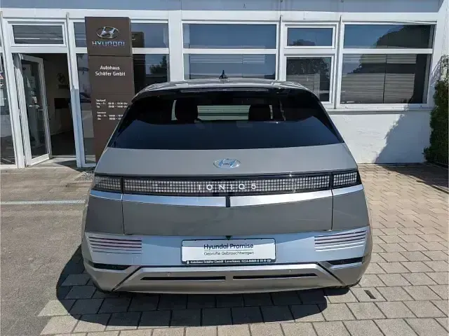 Gebraucht Hyundai Ioniq 5 167 kW (228 PS) 2023 Galactic grey / met SUV