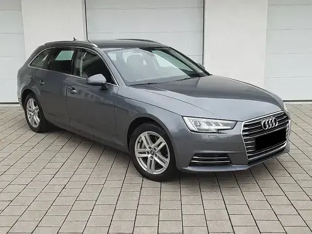 Gebraucht Audi A4 Design 240 PS (176 kW) 2017 Monsungrau metallic Kombi