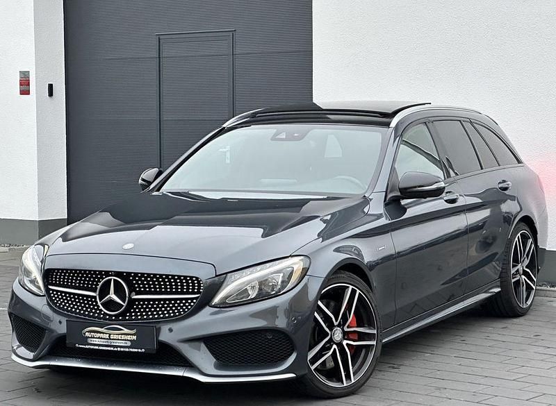 Grau Gebraucht 2016 Mercedes C450 AMG AMG Limousine | 25.700 € (Fairer Preis) - Bild 1/4