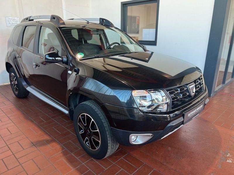 Schwarz Gebraucht 2018 Dacia Duster Black Shadow SUV | 9.990 € (Fairer Preis) - Bild 1/4