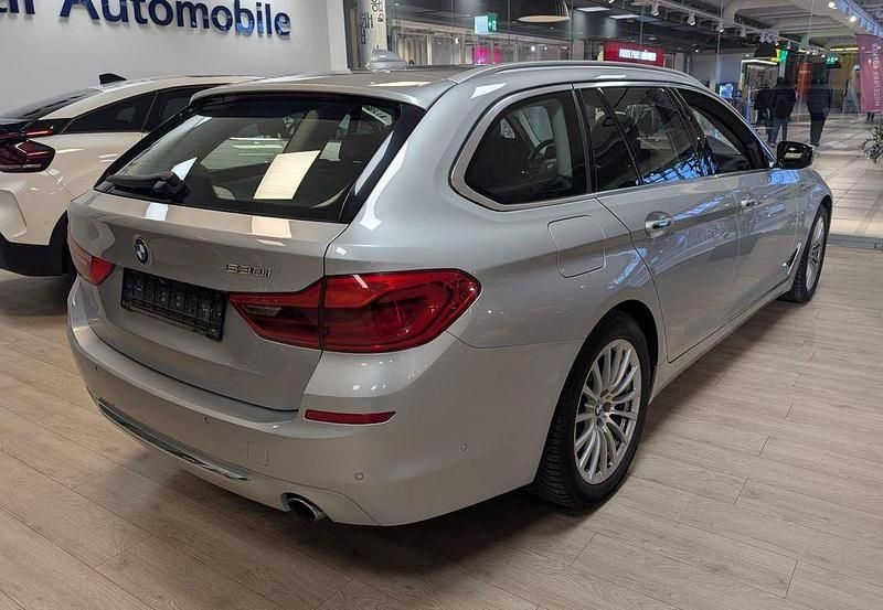 Gebraucht BMW 530 Luxury Line 252 PS (185 kW) 2018 Silber Kombi