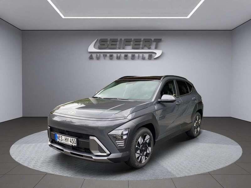 Ecotronic grey Gebraucht 2023 Hyundai Kona Prime SUV | 28.890 € (Fairer Preis) - Bild 1/4