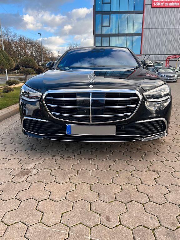Schwarz Gebraucht 2024 Mercedes S580 Limousine | 118.000 € (Guter Preis) - Bild 1/4