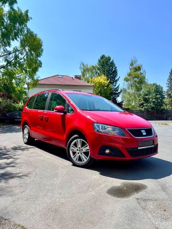 Rot Gebraucht 2014 Seat Alhambra Ecomotive Van / Kleinbus | 13.800 € (Fairer Preis) - Bild 1/4