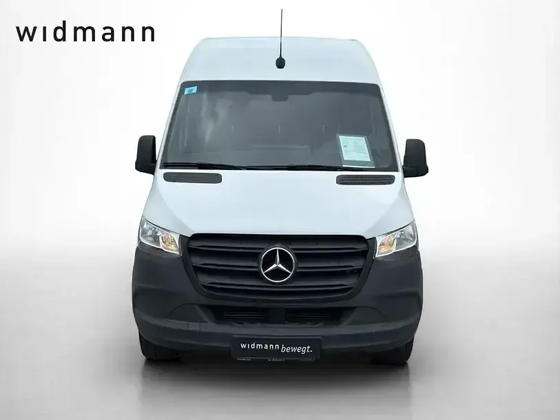 Używany Mercedes Sprinter 163 KM (119 kW) 2021 Biały Van