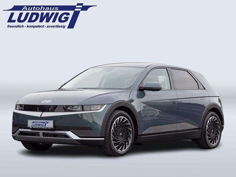 Andere Gebraucht 2024 Hyundai Ioniq 6 Techniq Limousine | 44.900 € (Teuer) - Bild 1/4