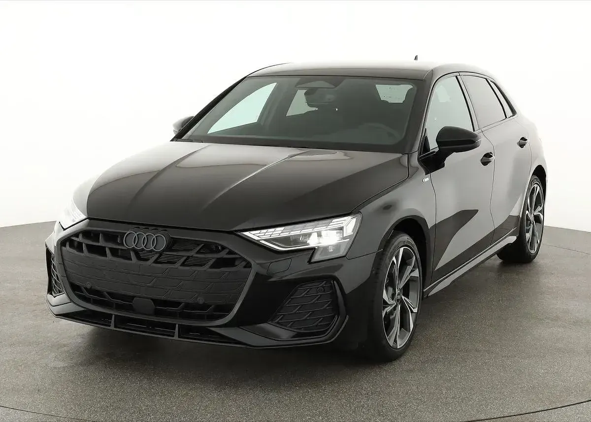 Gebraucht Audi A3 S-Line 204 PS (150 kW) 2026 Limousine
