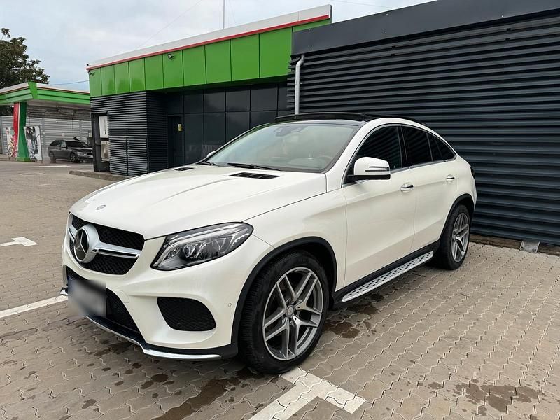 Gebraucht Mercedes GLE350 258 PS (189 kW) 2017 Weiß Coupé