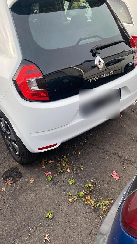 Weiß Gebraucht 2023 Renault Twingo Kleinwagen | 9.400 € (Superpreis) - Bild 1/4