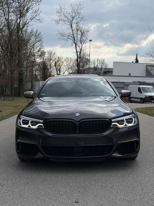 Gebraucht BMW M550 Performance 551 PS (405 kW) 2017 Grau Limousine