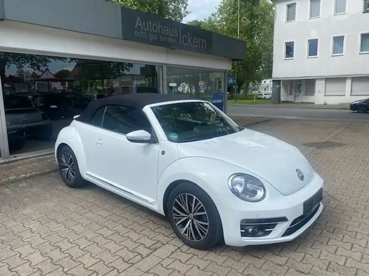 Gebraucht VW Beetle Sound 105 PS (77 kW) 2017 Pure white Kleinwagen