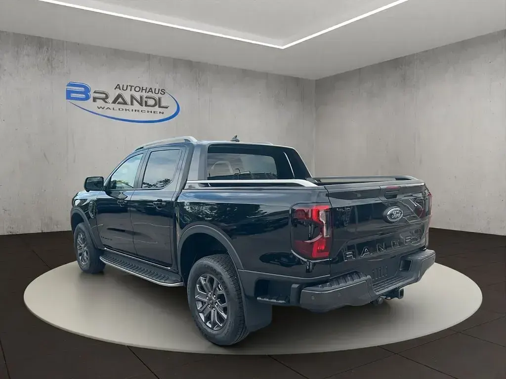 Nowe Ford Ranger 241 KM (177 kW) 2026 Czarny Pickup