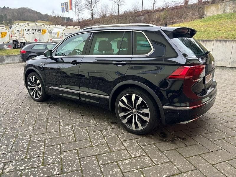 Gebraucht VW Tiguan R-line 220 PS (161 kW) 2017 Schwarz SUV