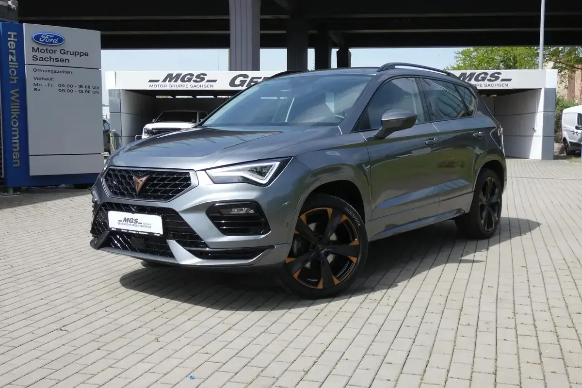 Usata Cupra Ateca 190 CV (139 kW) 2025 Grigio SUV
