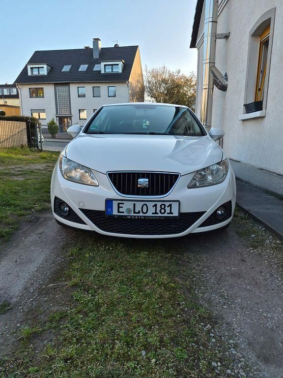 Gebraucht Seat Ibiza SC Style 86 PS (63 kW) 2009 Weiß Kleinwagen