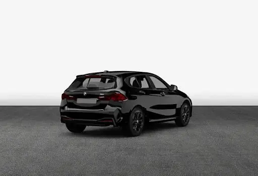 Neu BMW 116 Performance 122 PS (89 kW) 2026 Saphirschwarz metallic Kleinwagen