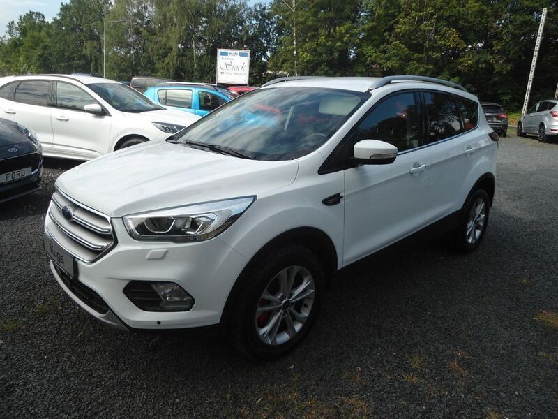 Weiß Gebraucht 2017 Ford Kuga Titanium SUV | 15.440 € (Fairer Preis) - Bild 1/4