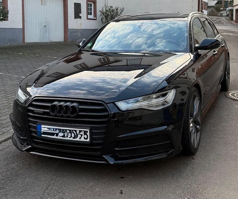Gebraucht Audi A6 Ambiente 272 PS (200 kW) 2015 Schwarz Kombi