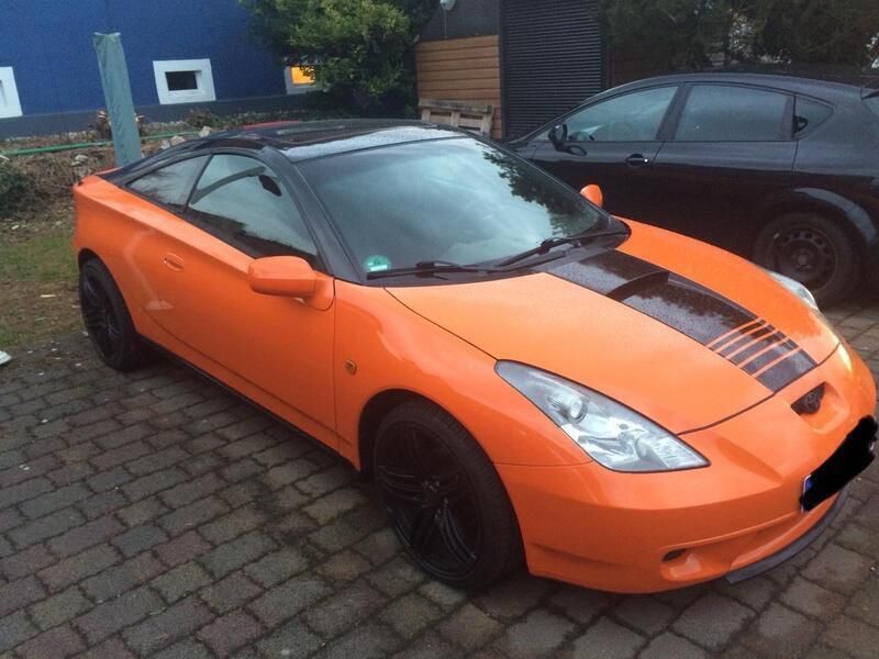 Orange Gebraucht 2001 Toyota Celica T2 Coupé | 2.200 € - Bild 1/4