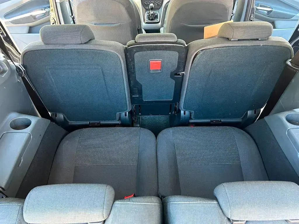 Gebraucht Ford Grand C-Max Titanium 150 PS (110 kW) 2011 Schwarz Van / Kleinbus
