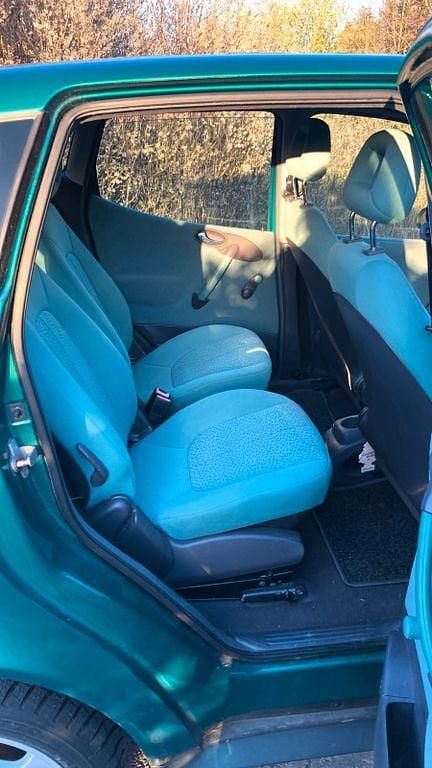 Gebraucht Mercedes A140 Avantgarde 82 PS (60 kW) 2000 Grün Van / Kleinbus