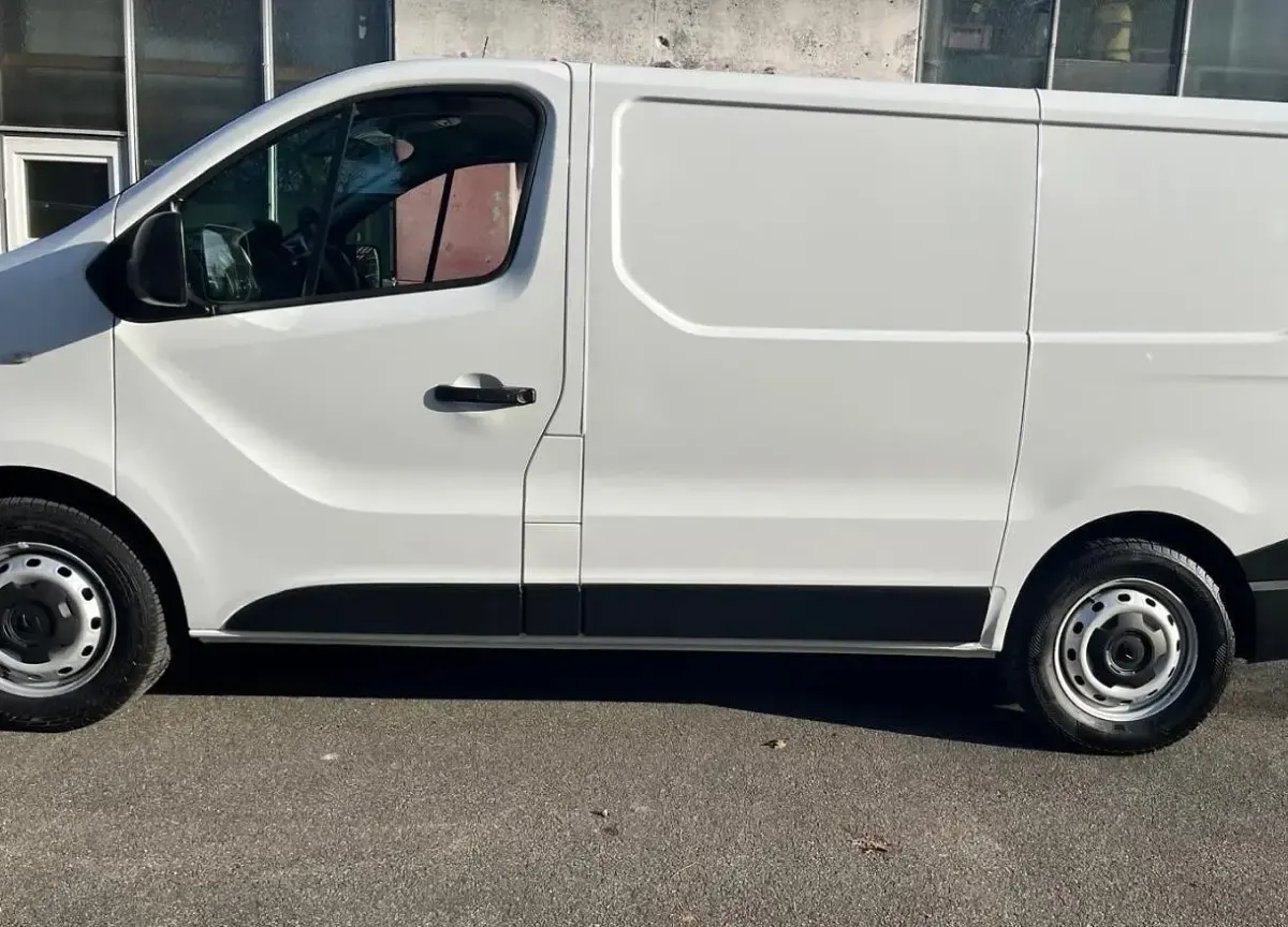 Gebraucht Renault Trafic 120 PS (88 kW) 2021 Weiß Van / Kleinbus