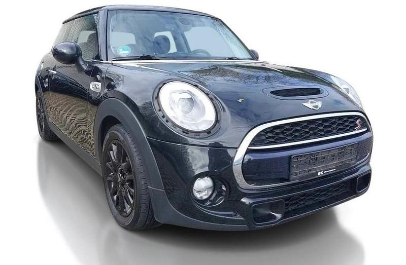 Gebraucht Mini Cooper S 192 PS (141 kW) 2017 Schwarz Kleinwagen