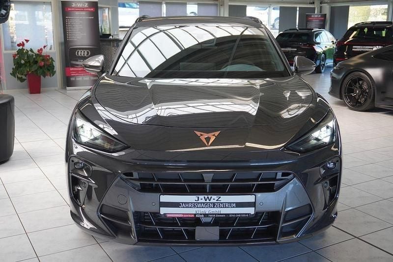 Neu Cupra Terramar VZ 265 PS (194 kW) 2026 Grau SUV