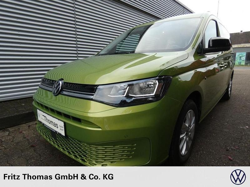 Golden green (grün) Gebraucht 2021 VW Caddy Maxi Life Life Van / Kleinbus | 23.750 € (Etwas zu teuer) - Bild 1/4