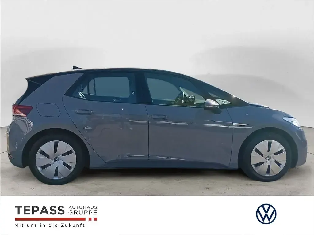 Usata VW ID.3 Pure 110 kW (150 CV) 2021 Grigio Utilitaria