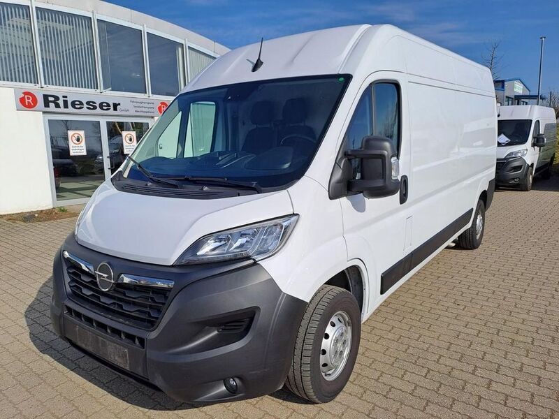 Weiß Gebraucht 2024 Opel Movano Van | 22.880 € - Bild 1/4