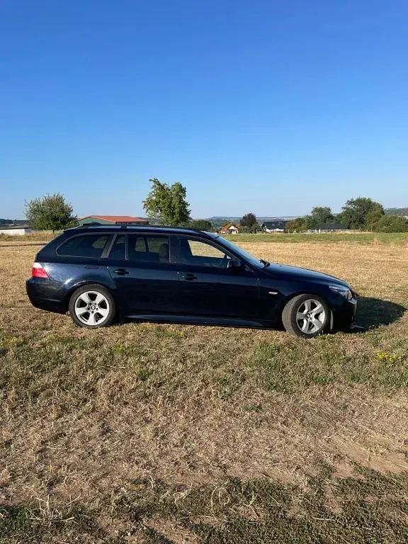 Gebraucht BMW 530 Performance 231 PS (169 kW) 2007 Schwarz Kombi