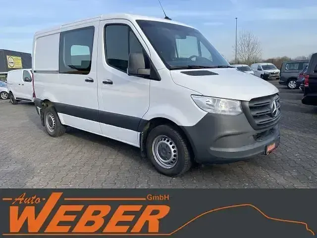 Używany Mercedes Sprinter 143 KM (105 kW) 2019 Biały Van