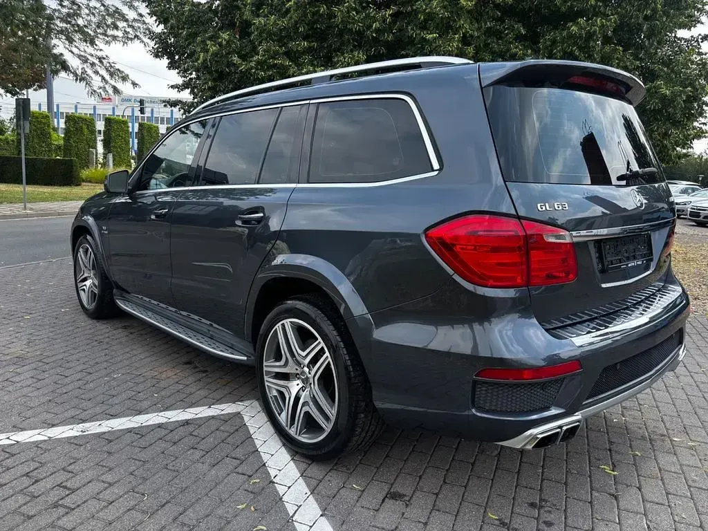 Gebraucht Mercedes GL63 AMG AMG 557 PS (409 kW) 2013 Grau SUV