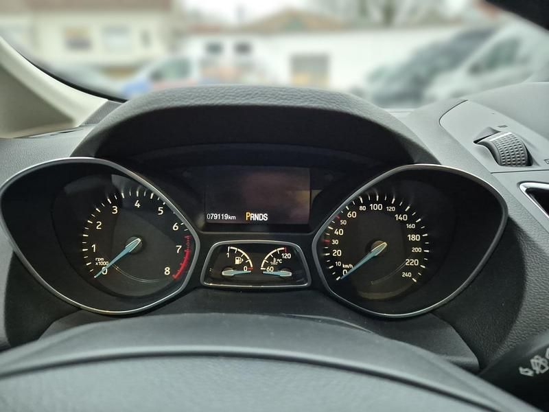 Gebraucht Ford C-MAX Titanium 150 PS (110 kW) 2019 Weiß Van / Kleinbus