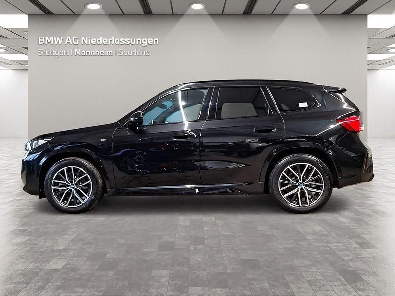 Gebraucht BMW iX1 M Sport 200 kW (272 PS) 2023 Schwarz SUV