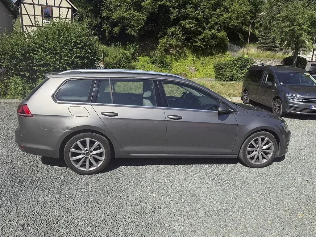 Gebraucht VW Golf VII Highline 150 PS (110 kW) 2015 Grau Kombi
