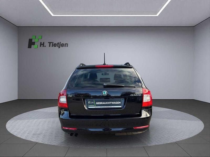 Gebraucht Skoda Octavia 122 PS (89 kW) 2012 Schwarz Kombi