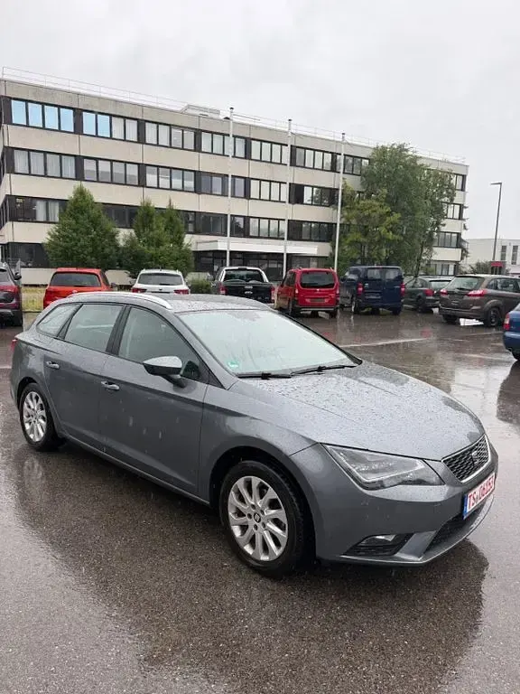 Gebraucht Seat Leon ST Style 105 PS (77 kW) 2014 Grau Kombi