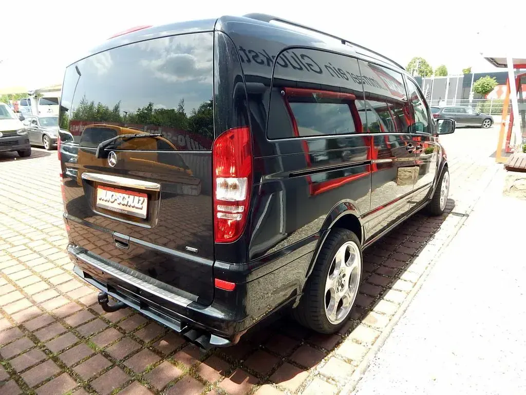 Gebraucht Mercedes Viano 242 PS (177 kW) 2010 Schwarz Van / Kleinbus
