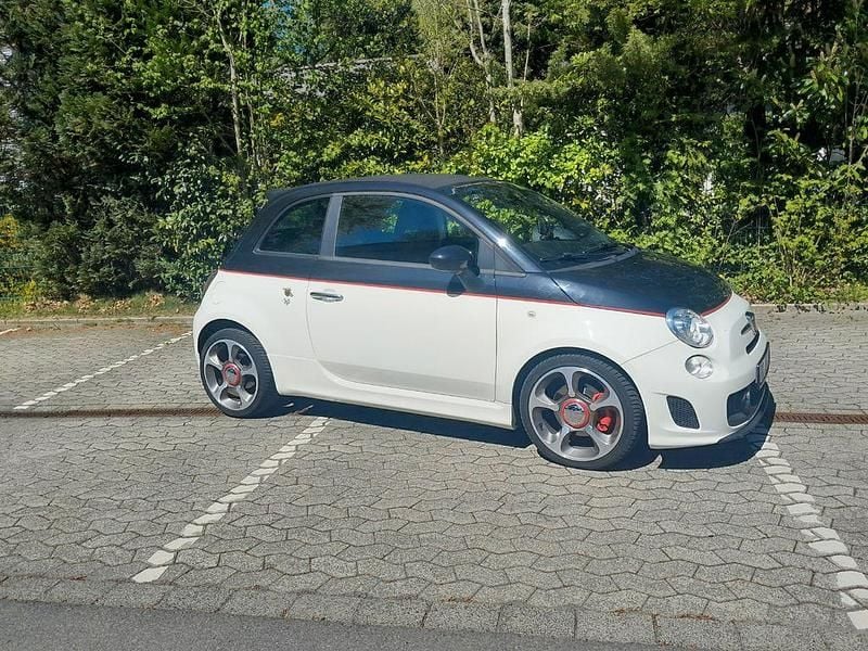 Usado Abarth 500C 140 HP (102 kW) 2011 Branco Cabrios