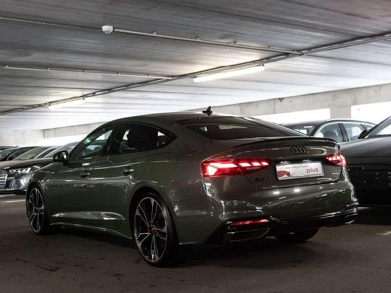 Gebraucht Audi A5 S-Line 265 PS (194 kW) 2023 Distriktgrün metallic Coupé