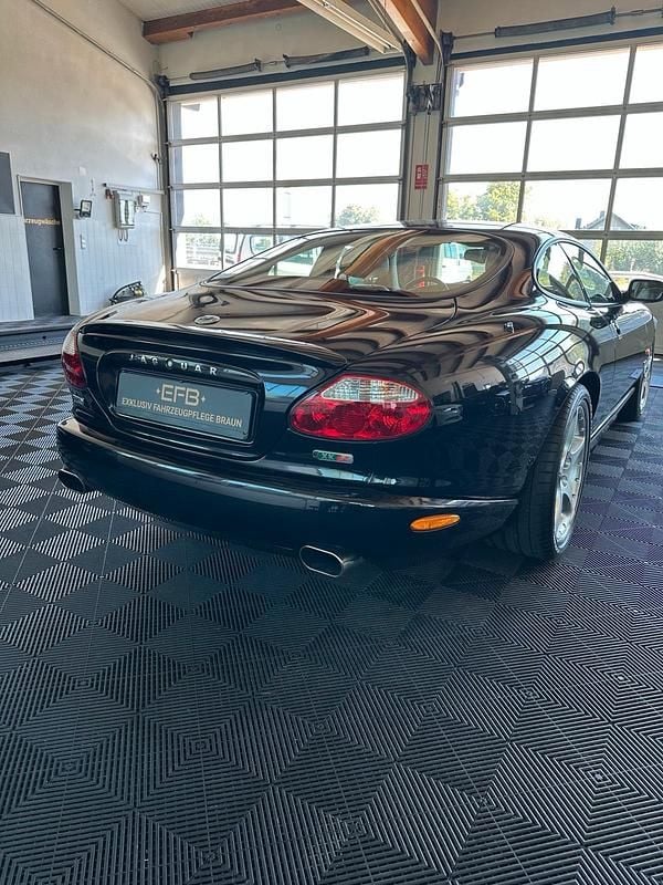 Gebraucht Jaguar XKR 395 PS (290 kW) 2004 Schwarz Coupé