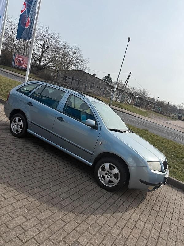 Gebraucht Skoda Fabia 75 PS (55 kW) 2002 Blau Kombi