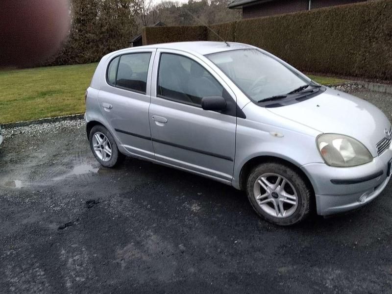 Gebraucht Toyota Yaris Sol 65 PS (47 kW) 2004 Limousine