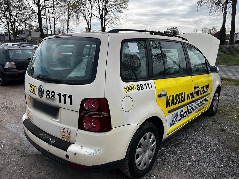 Gebraucht VW Touran 150 PS (110 kW) 2008 Silber Van / Kleinbus